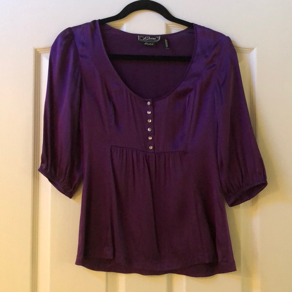 Guess blouse 💜